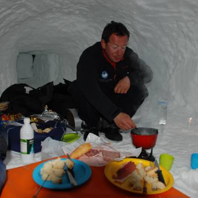 igloo building and expedition (1 of 1)-10.jpg